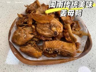 椒盐排骨：香酥鲜嫩的味蕾盛宴