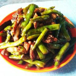 四季豆烧肉：独家做法，让家常菜更美味