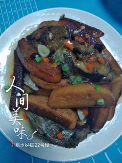 鲅鱼饼子：家常美味，做法简单