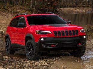 Jeep自由光TrailHawk：硬派实力派的城市SUV