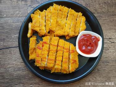 香酥鸡排：金黄酥脆，美味自制